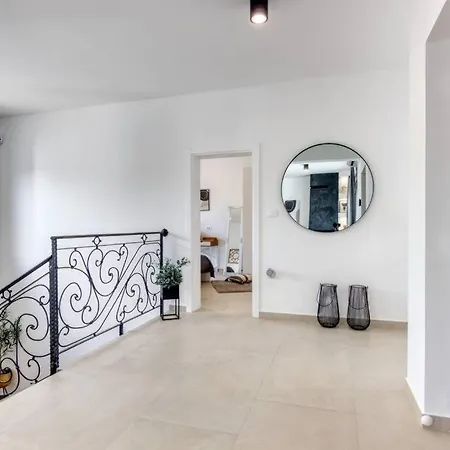 Design M Pula, Pjescana Uvala Villa Pula