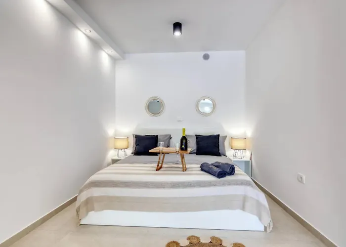 Design M Pula, Pjescana Uvala Villa Póla