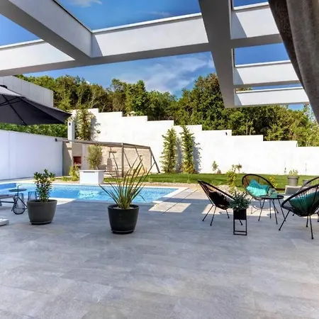 Villa Design M Pula, Pjescana Uvala