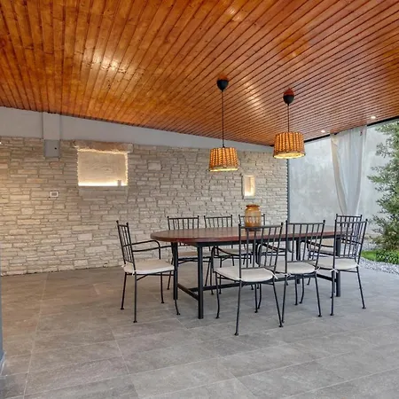 Villa Design M Pula, Pjescana Uvala
