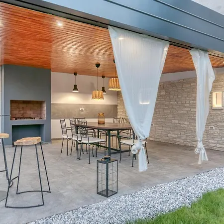 Villa Design M Pula, Pjescana Uvala *
