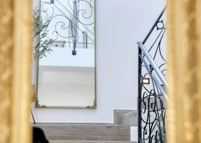 Design M Pula, Pjescana Uvala Πούλα