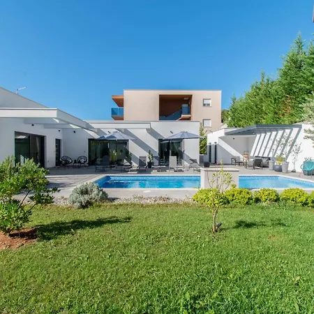 Villa Design M Pula, Pjescana Uvala